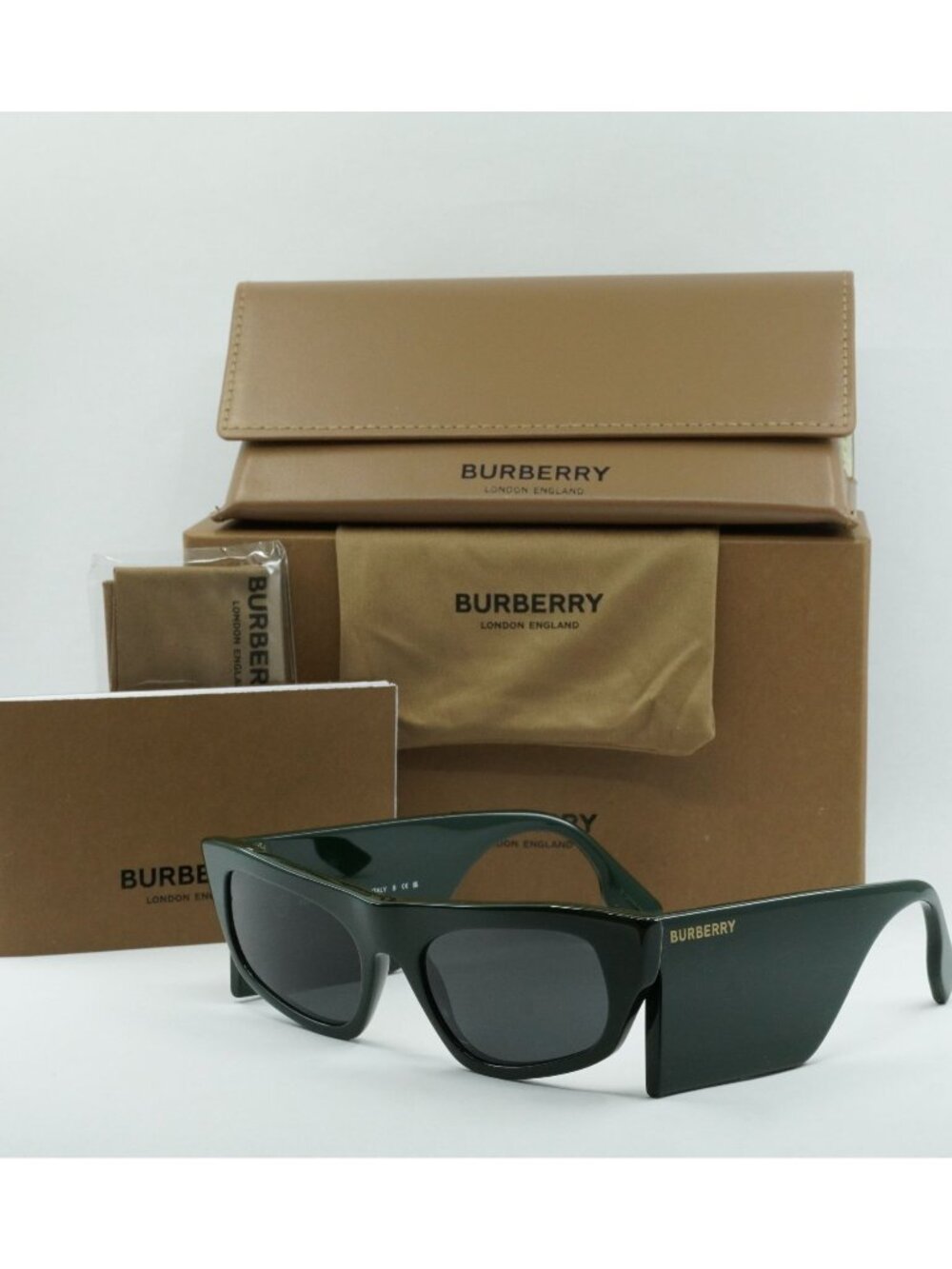 Burberry BE4385 403887 Rectangle Sunglasses - Green / Dark Grey